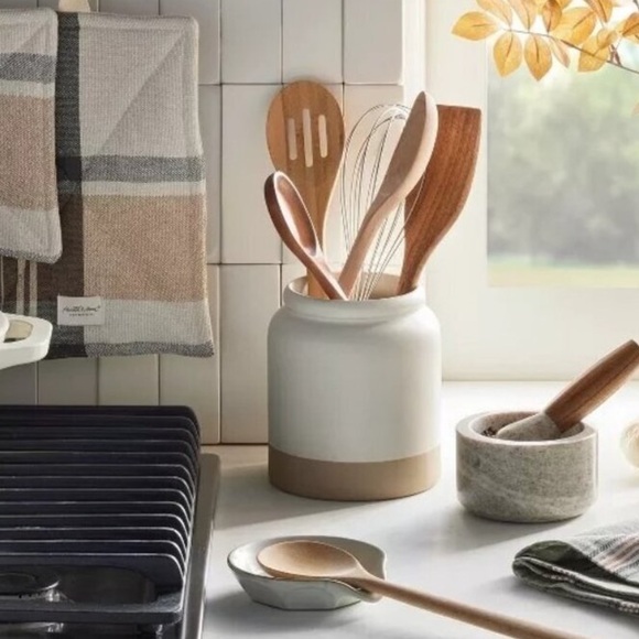 Hearth & Had Stoneware Crock Utensil Holder - Picture 3 of 9